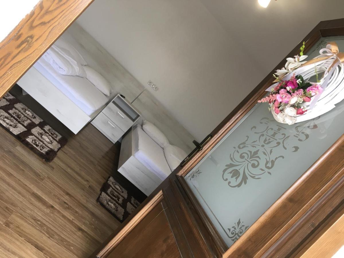 הוילה Gura Raului Casa De Vacanta מראה חיצוני תמונה